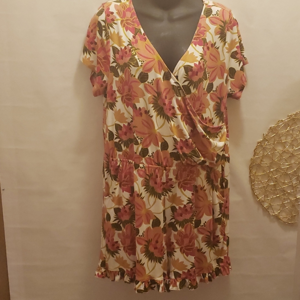 C Label  floral print romper